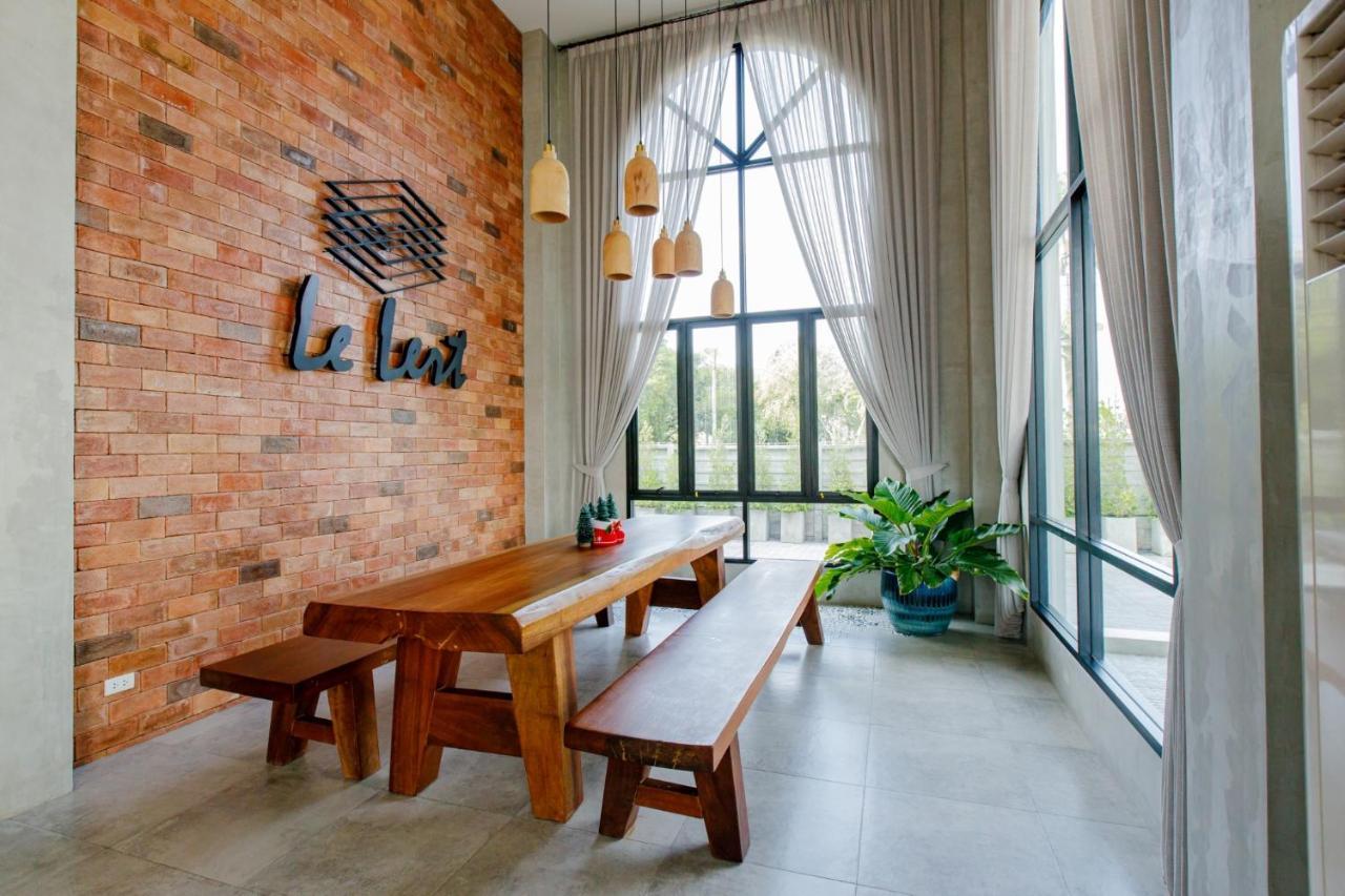 Le Lert Hotel Ratchaburi Bagian luar foto